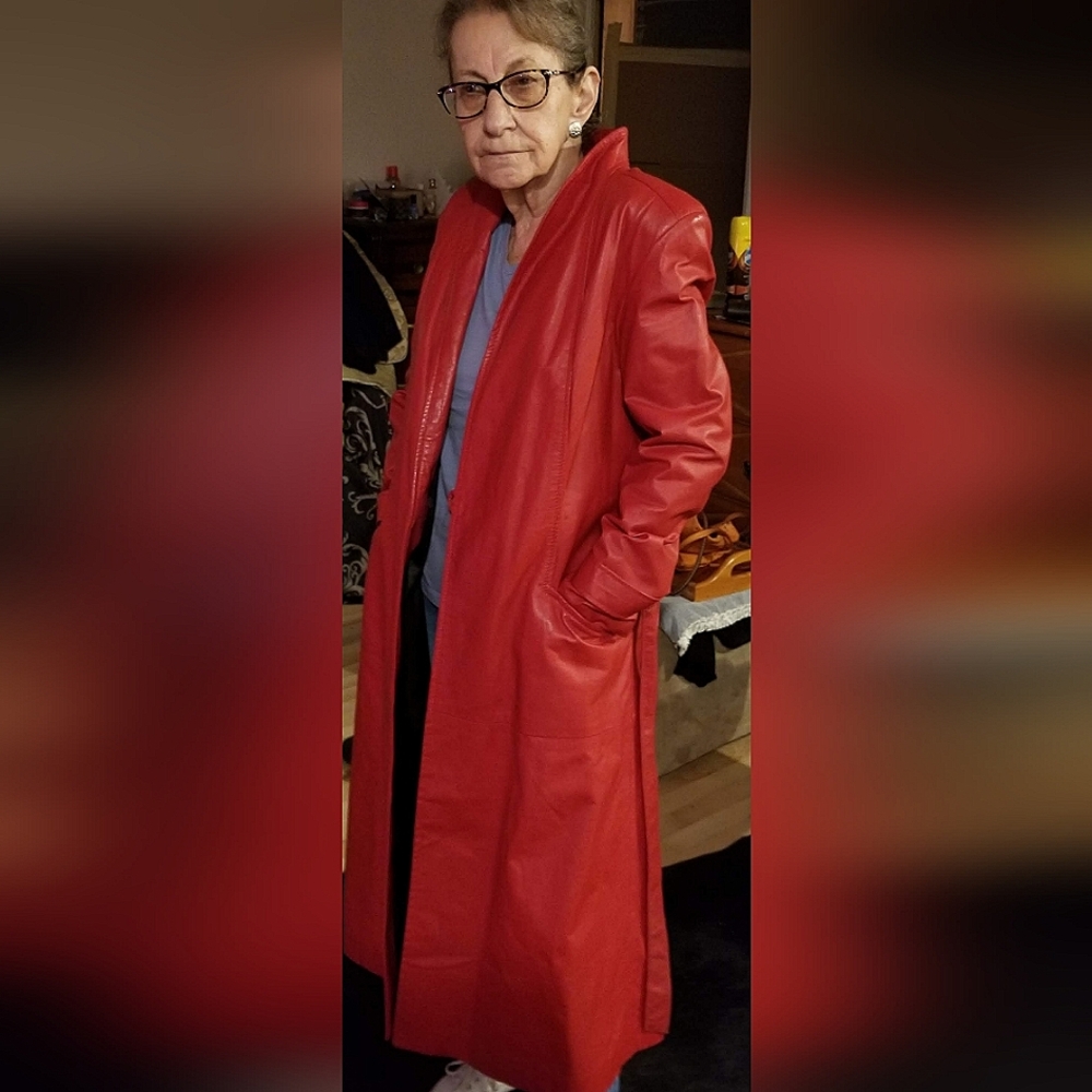 Vintage Women's Red leather coat